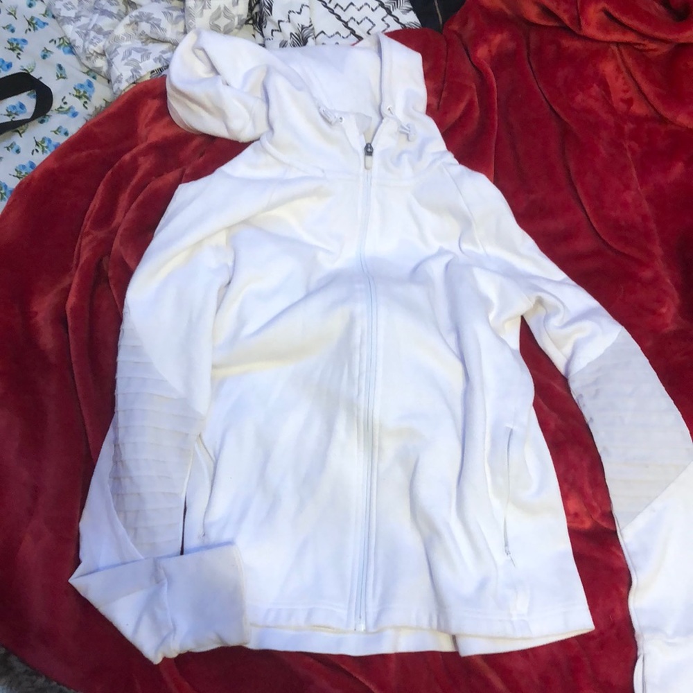Womens active wear jacket size M